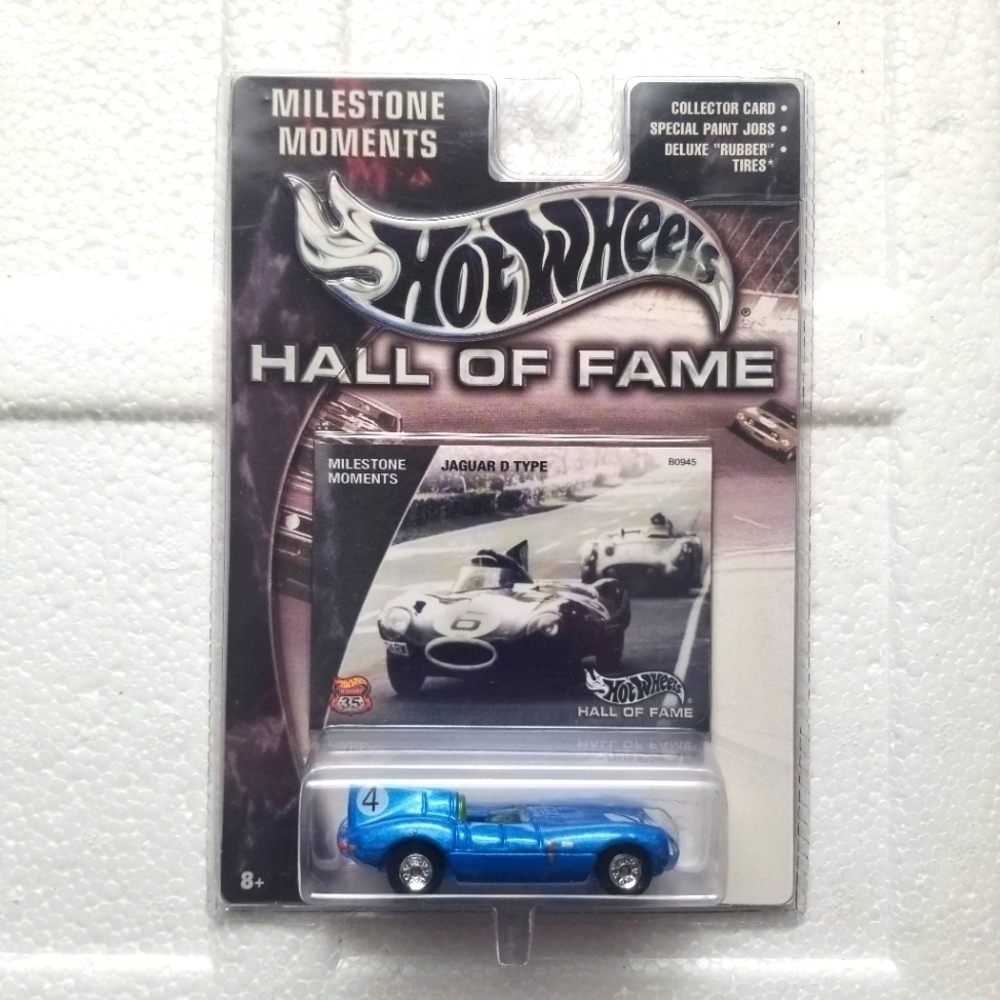2002 Hot Wheels Hall of Fame 1:64 Milestone Moments Jaguar D Type Diecast Car